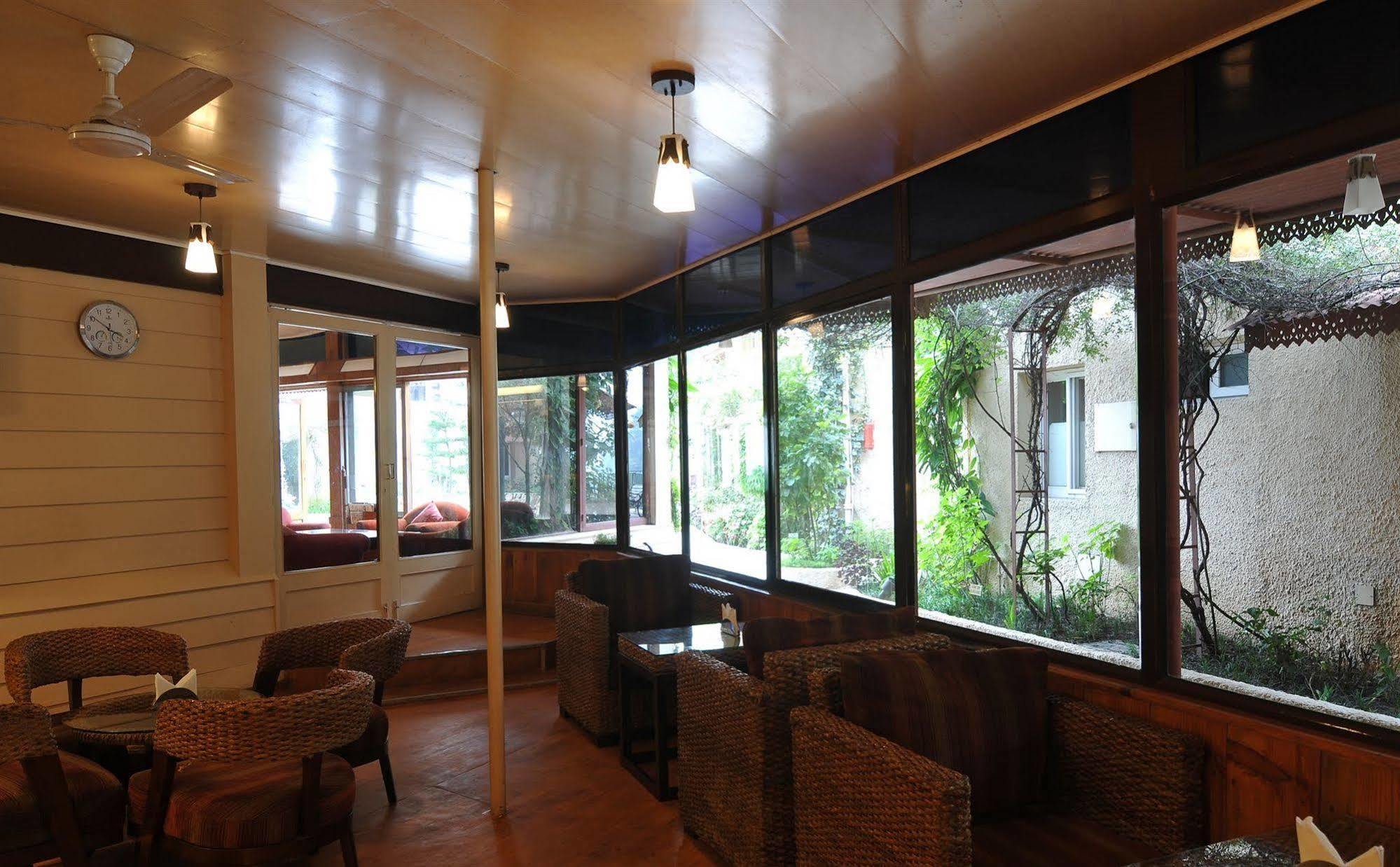 Hotel Club Mahindra Mussoorie Exterior foto
