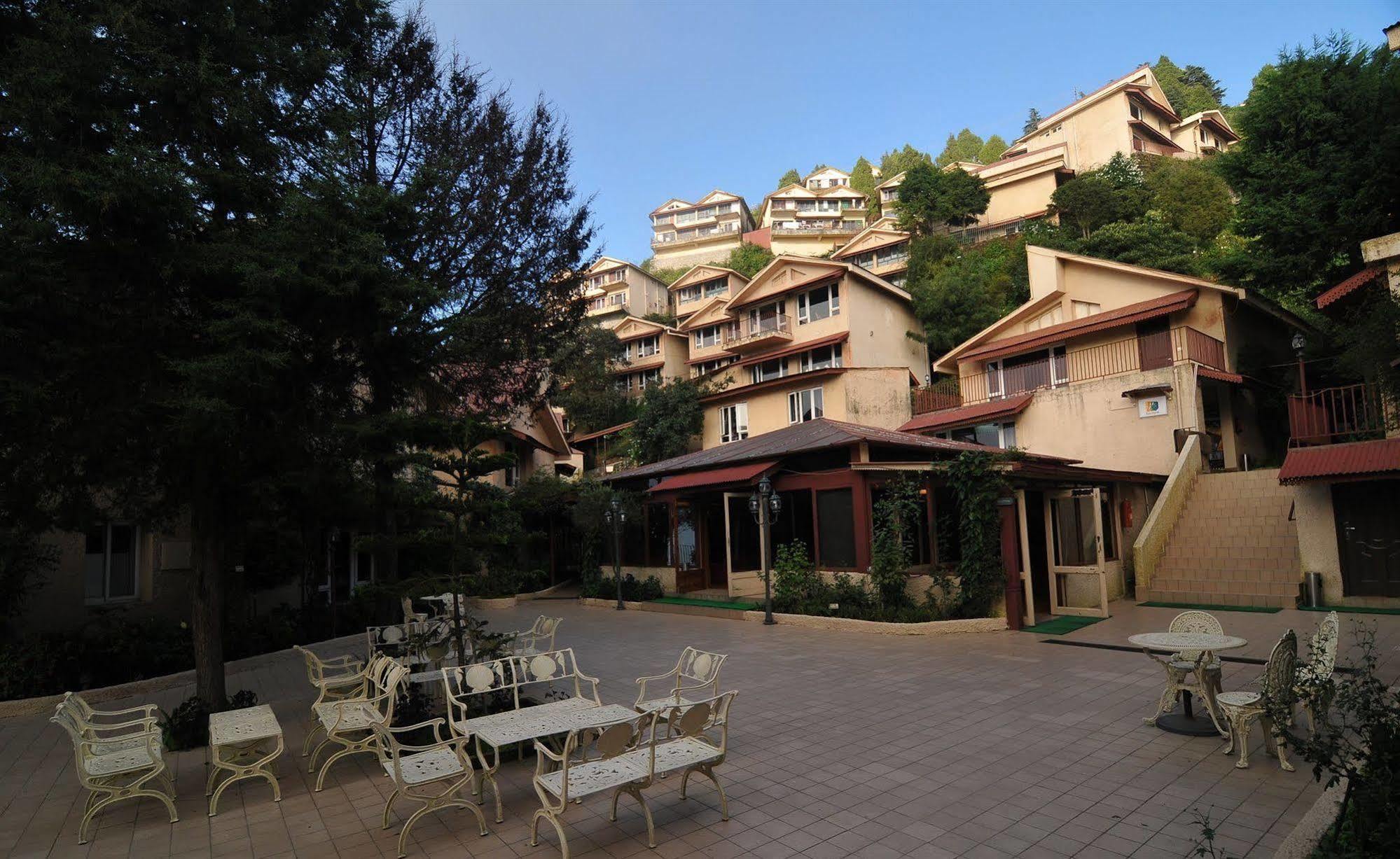 Hotel Club Mahindra Mussoorie Exterior foto