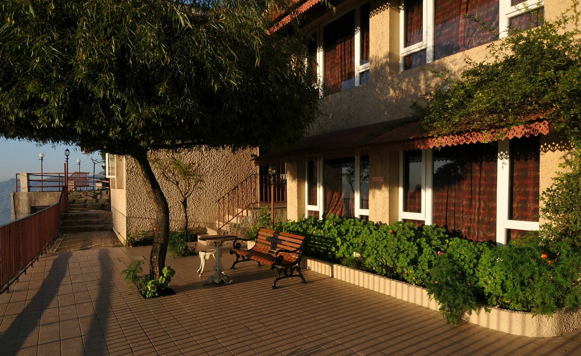 Hotel Club Mahindra Mussoorie Exterior foto